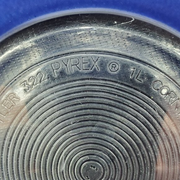 Pyrex Dark Blue Clear Glass Bottom Mixing Nesting Serving Bowl 322 1 Quart Bowl - Picture 8 of 8